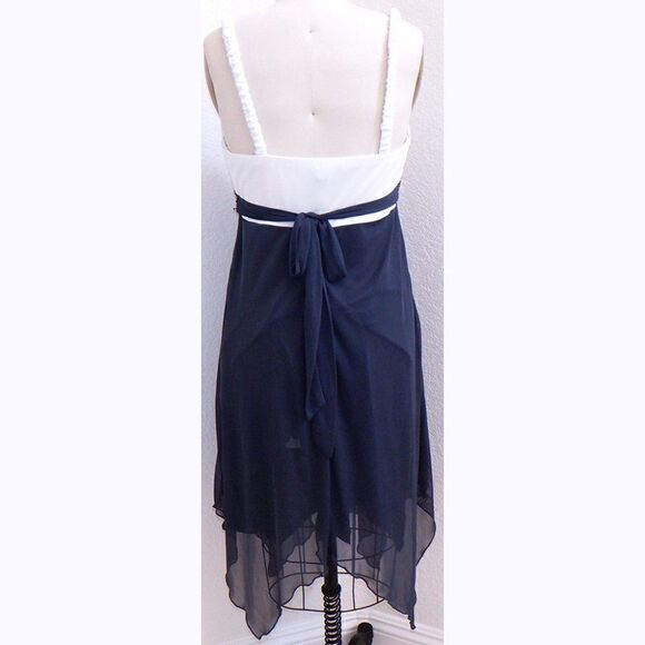 City T. gray/wh. sequined cocktail dress - Picture 4 of 4